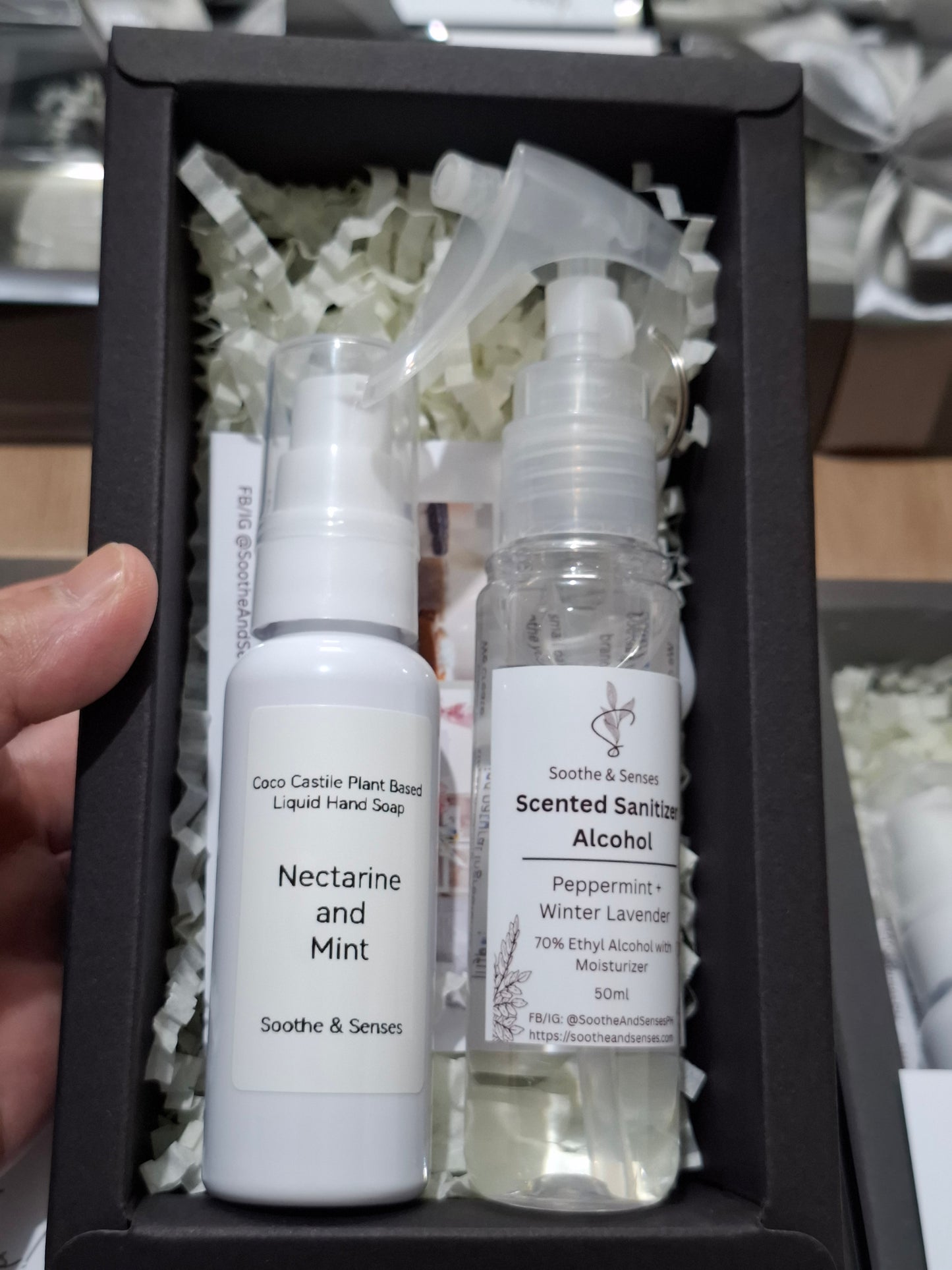 Hand & Go Gift Set